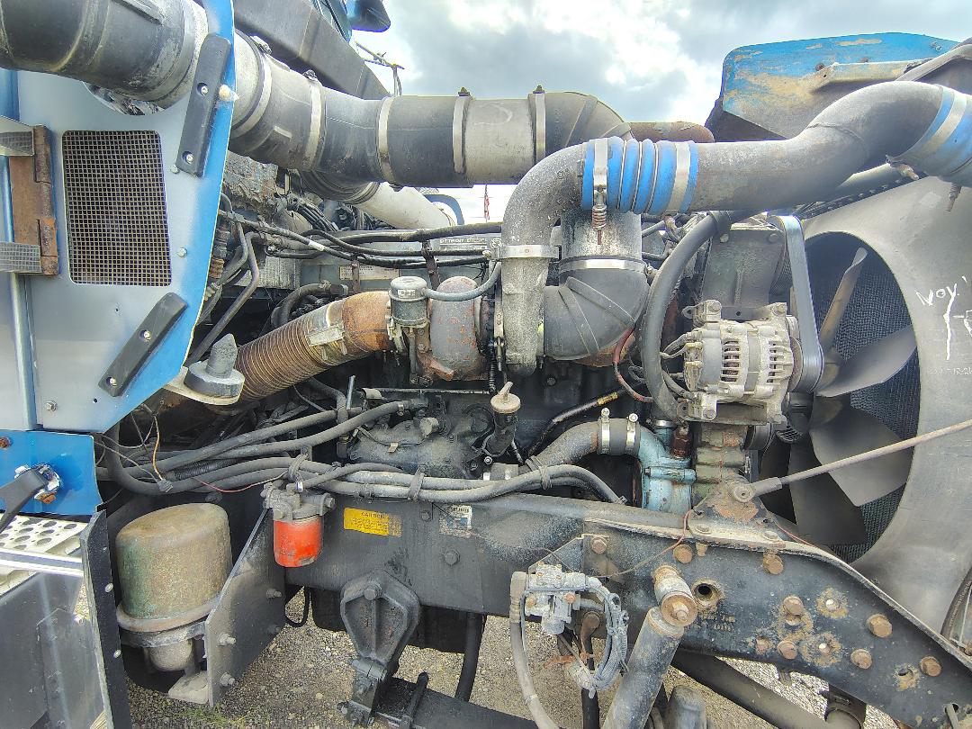 1999 KENWORTH W900L - Image 25